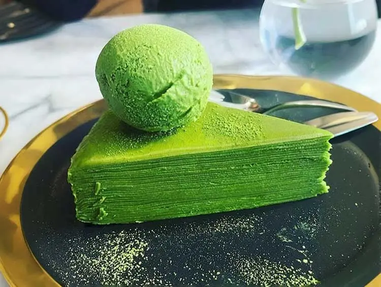 Matcha Powder in the Food and Beverage
