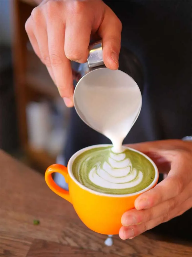 AZ Matcha Powder latte